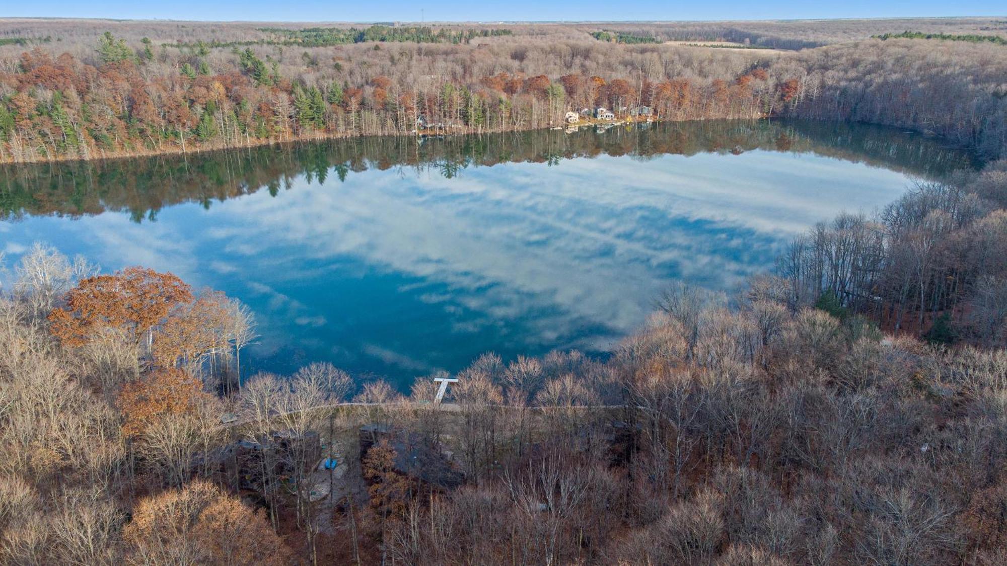 Quiet And Cozy Lakefront Near Mt Boyne Hébergement de vacances *